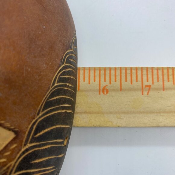 Vtg Tribal Man Mask Gourd Art Wall Hanging Hand Carved 7" x 5.5" - Picture 7 of 7